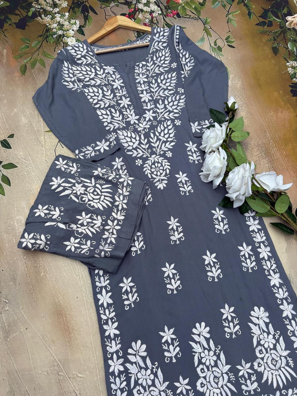 Gulabi Dhaga Kurta Set 12
