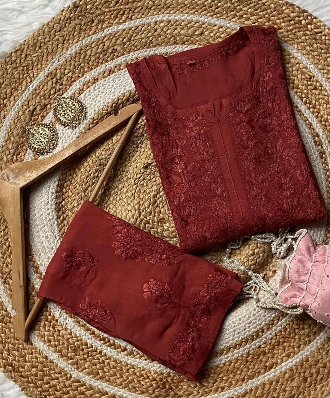 Karishma Gulabi Dhaga's Kurta Set