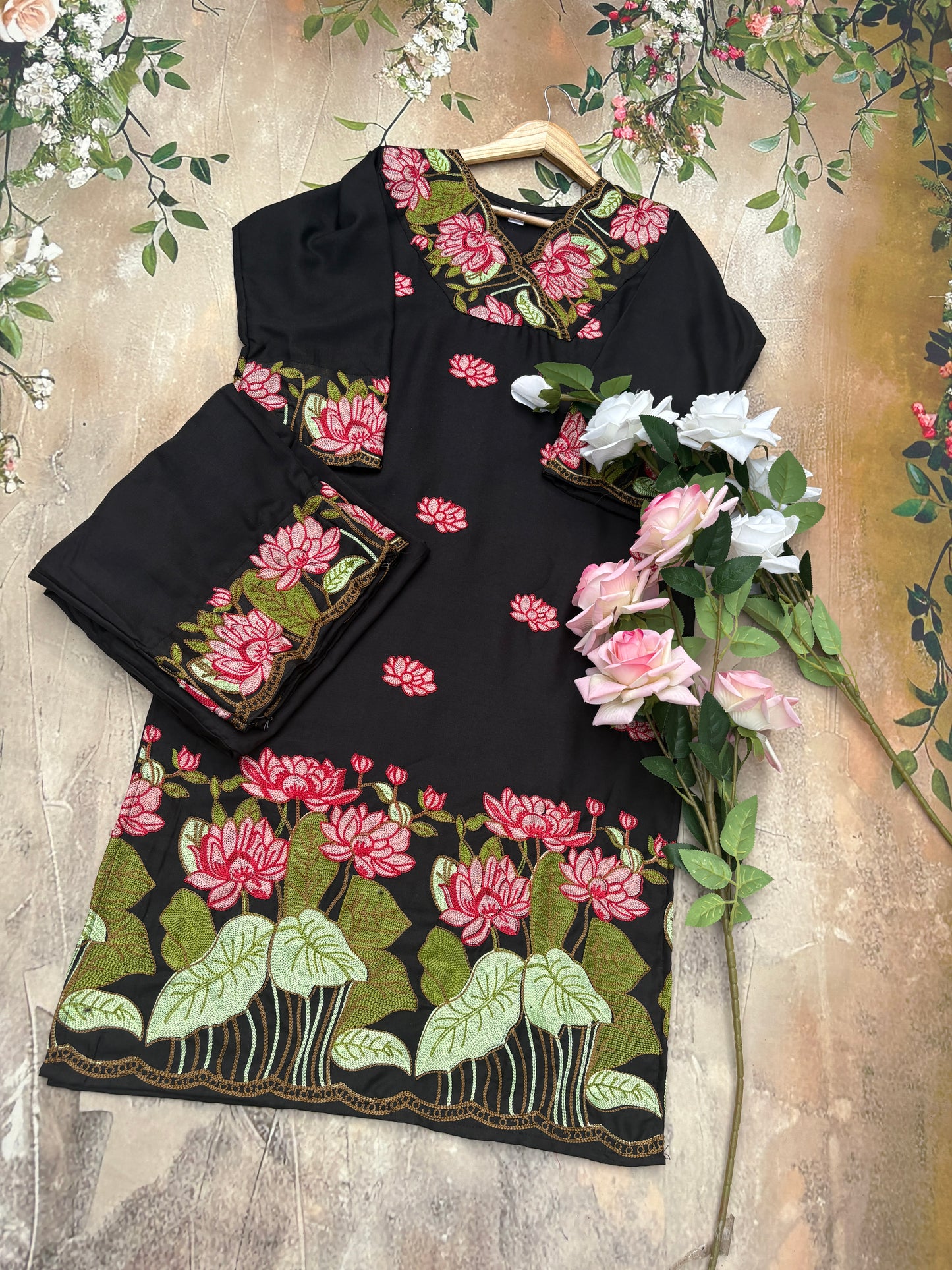 Noor rangin Kurta Set