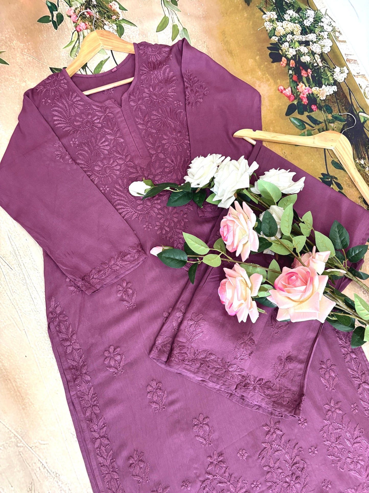 Roshni Gulabi Dhaga Kurta Set