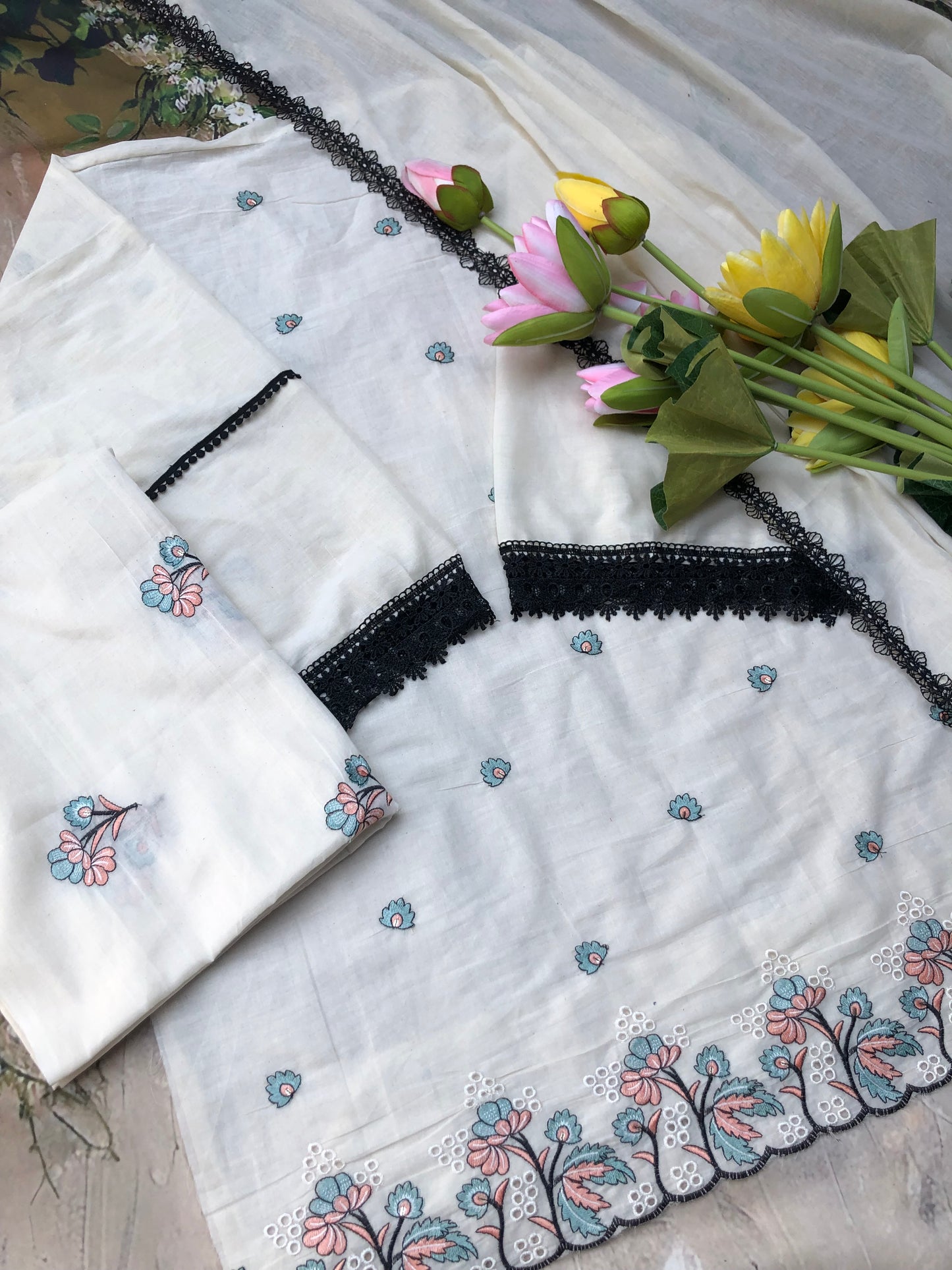 Rang Bhar ada unstitched 3 piece set