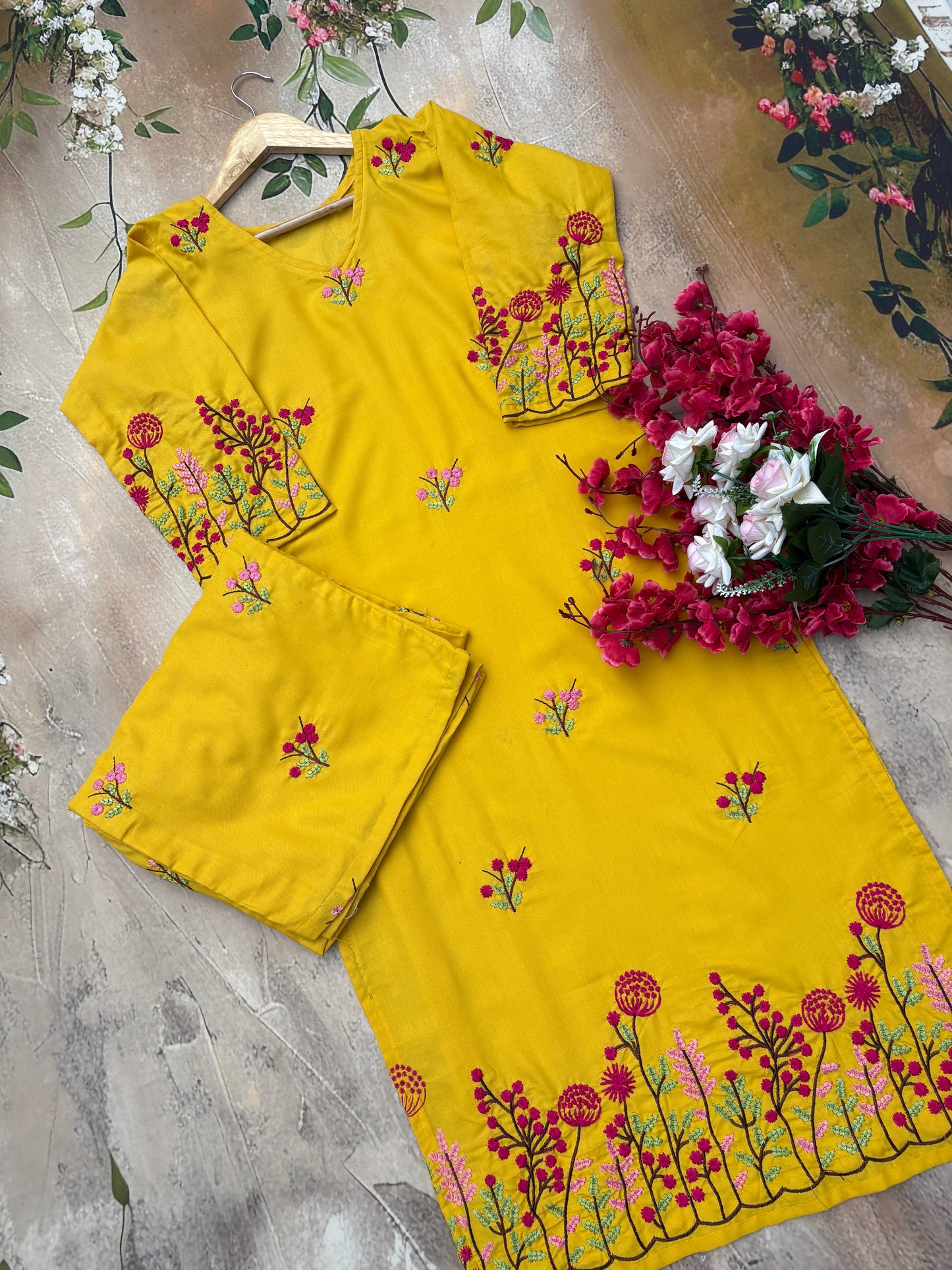 Noor rangin Kurta Set