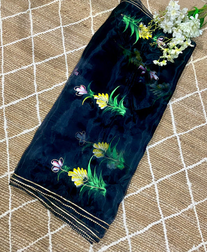 Gulabi Dhaga’s Authentic Hand Painted Sarees