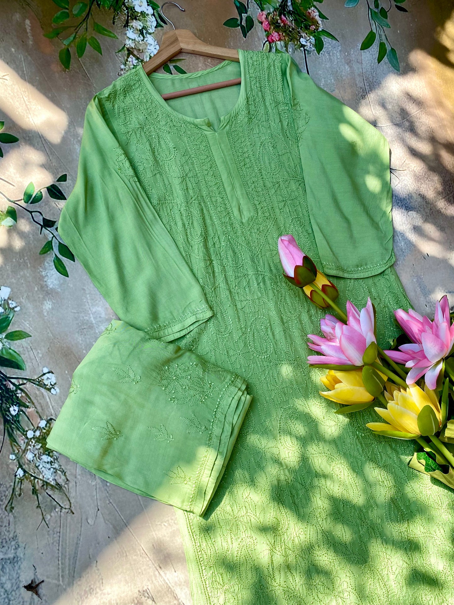 Khush Rang Gulabi Dhaga Kurta Set