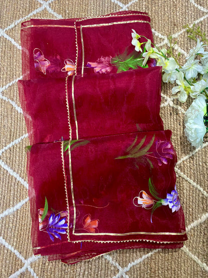 Gulabi Dhaga’s Authentic Hand Painted Sarees