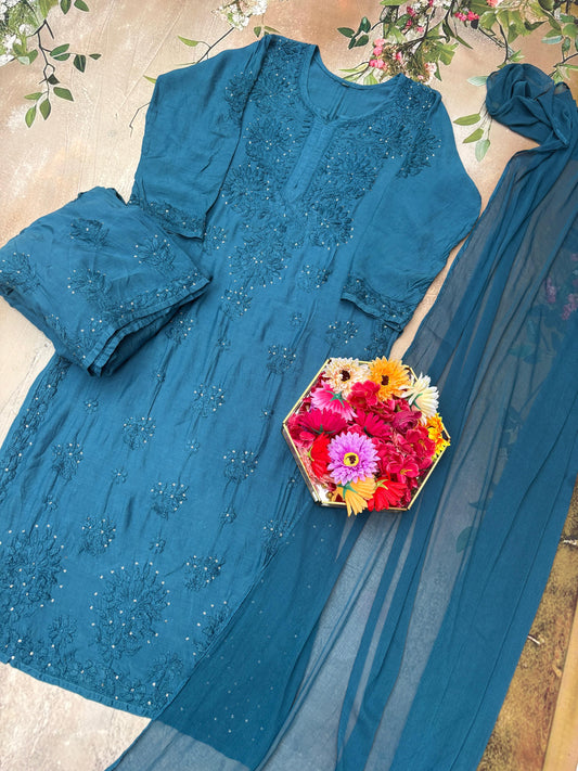 Nazakat Sitara Authentic Lucknowi Kurta Set