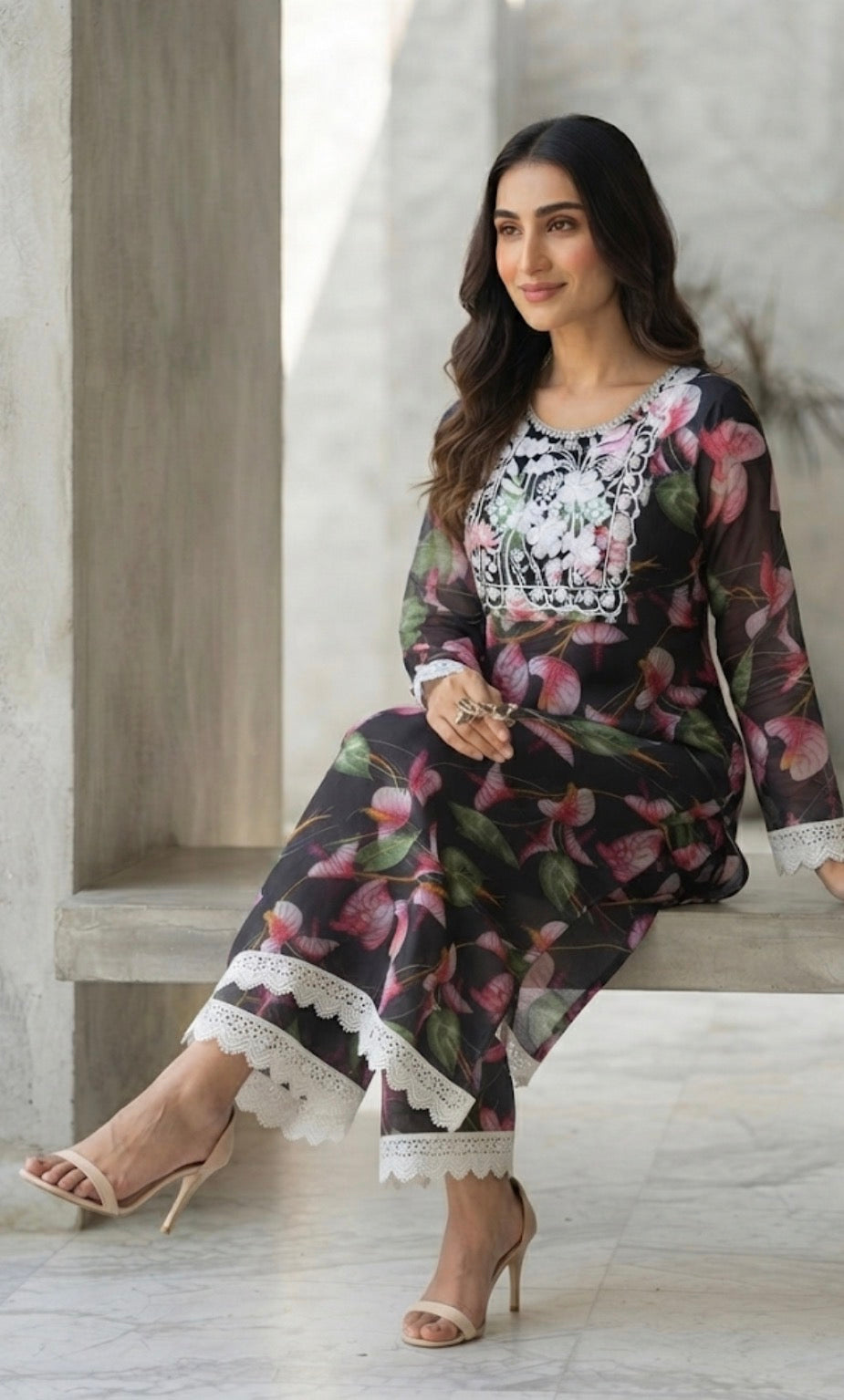 Gulabi Dhaga Kurta Set 2