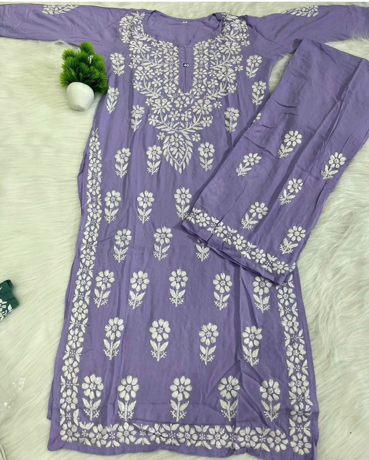 Aisha Authentic Lucknowi kurta Palazzo Set