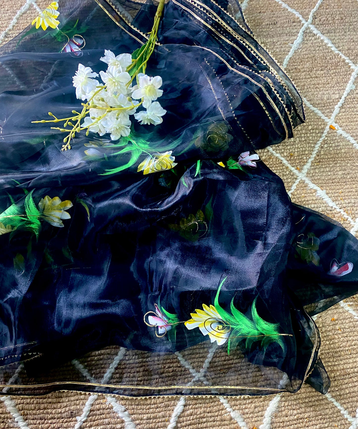 Gulabi Dhaga’s Authentic Hand Painted Sarees
