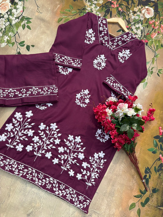 Kritika 6 Gulabi Dhaga Kurta Set