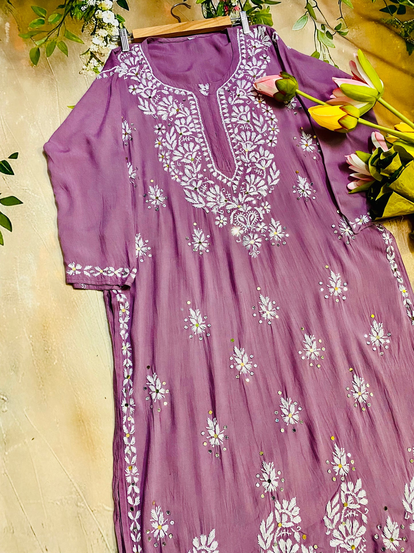 Tara Gulabi Dhaga's Kurta Set