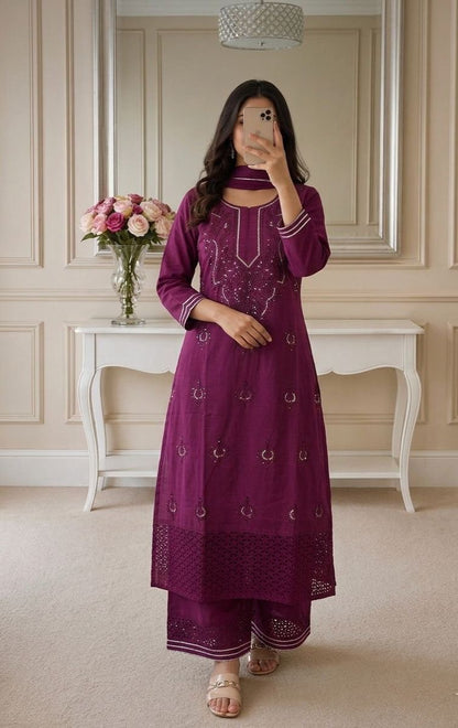Naazakat & Noor Co Authentic Lucknowi Kurta Set with Dupatta