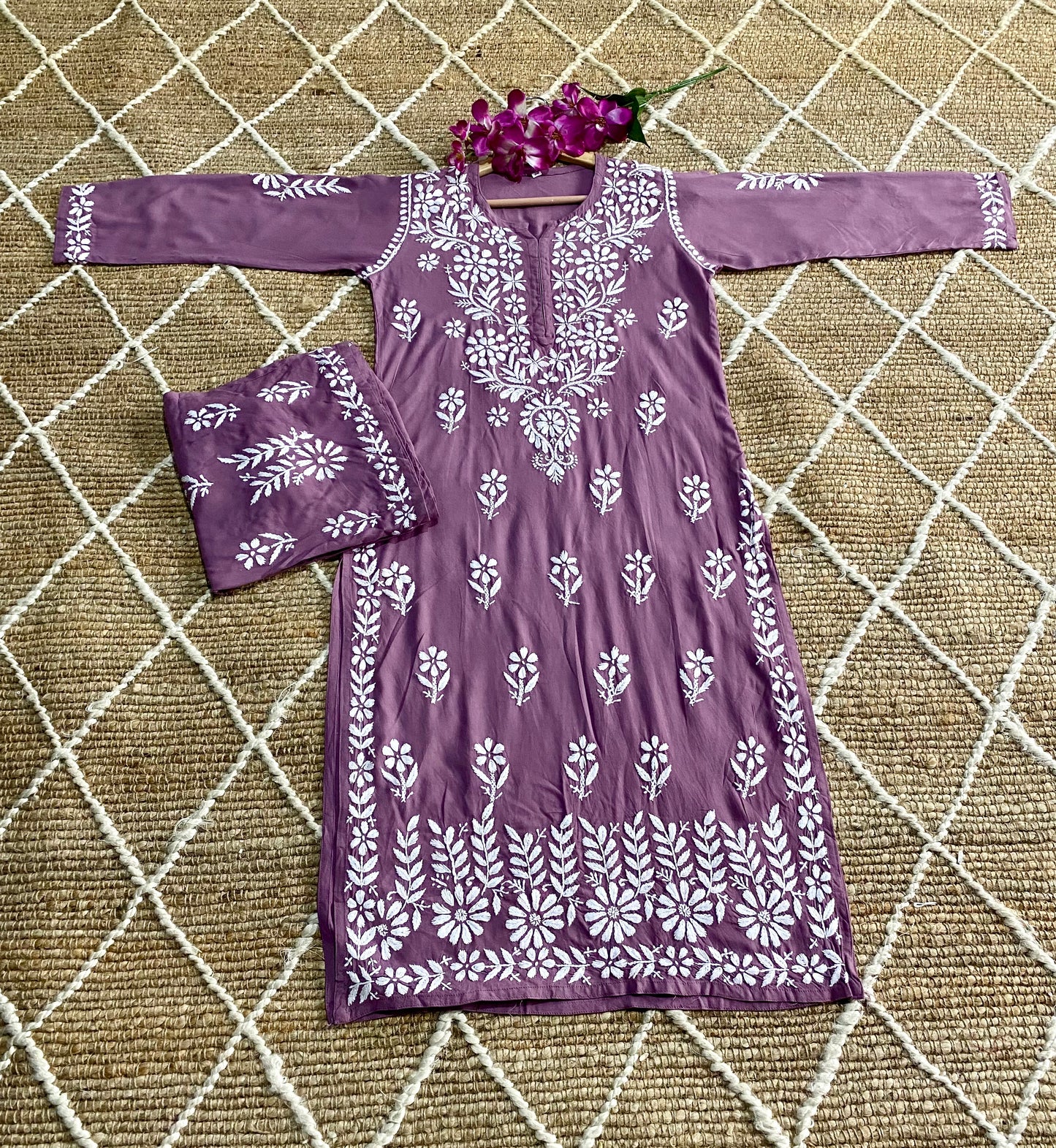 Riwaayat Chikankari Kurta Set