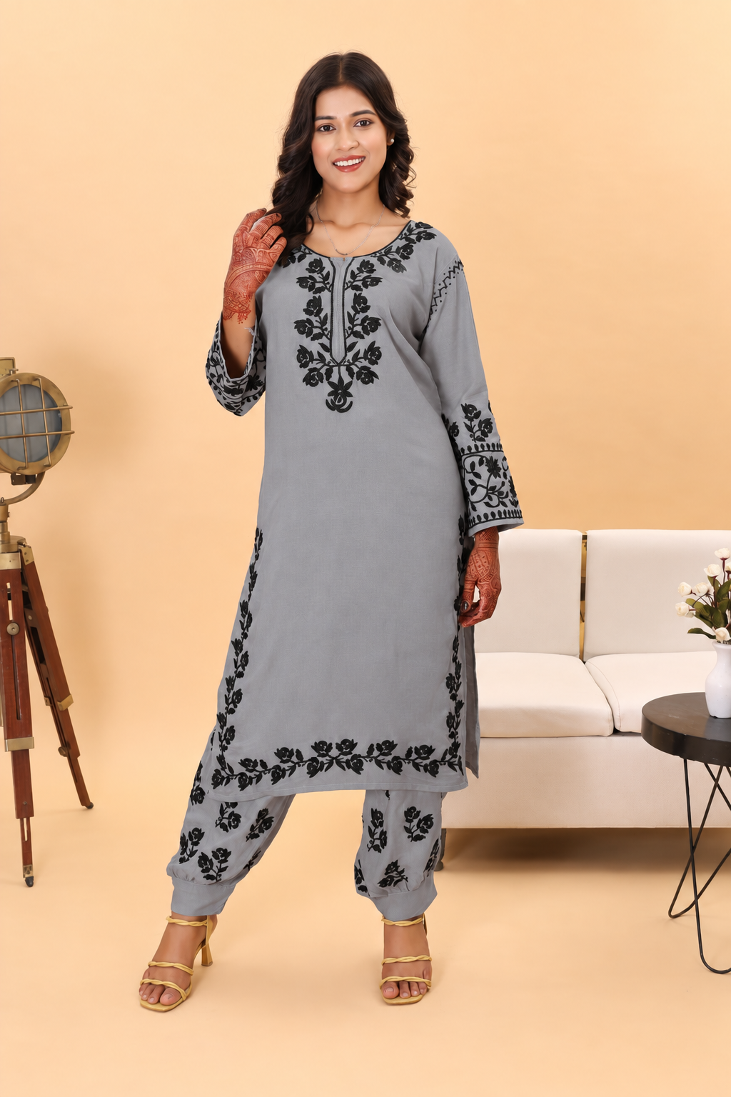 Amara Bloom Kurta Set