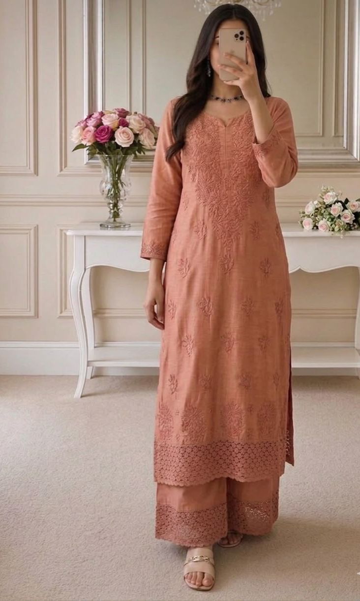 Nazakat Authentic Lucknowi Kurta Set