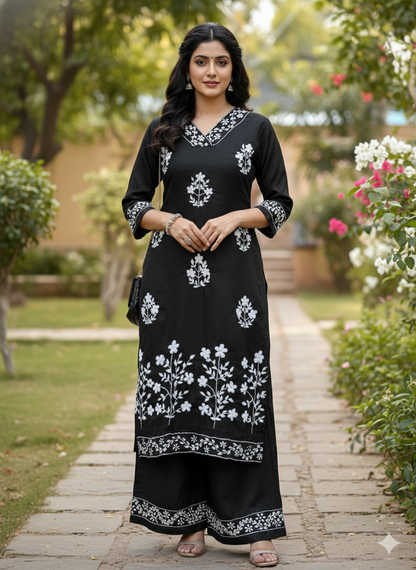Aisha Authentic Lucknowi kurta Palazzo Set
