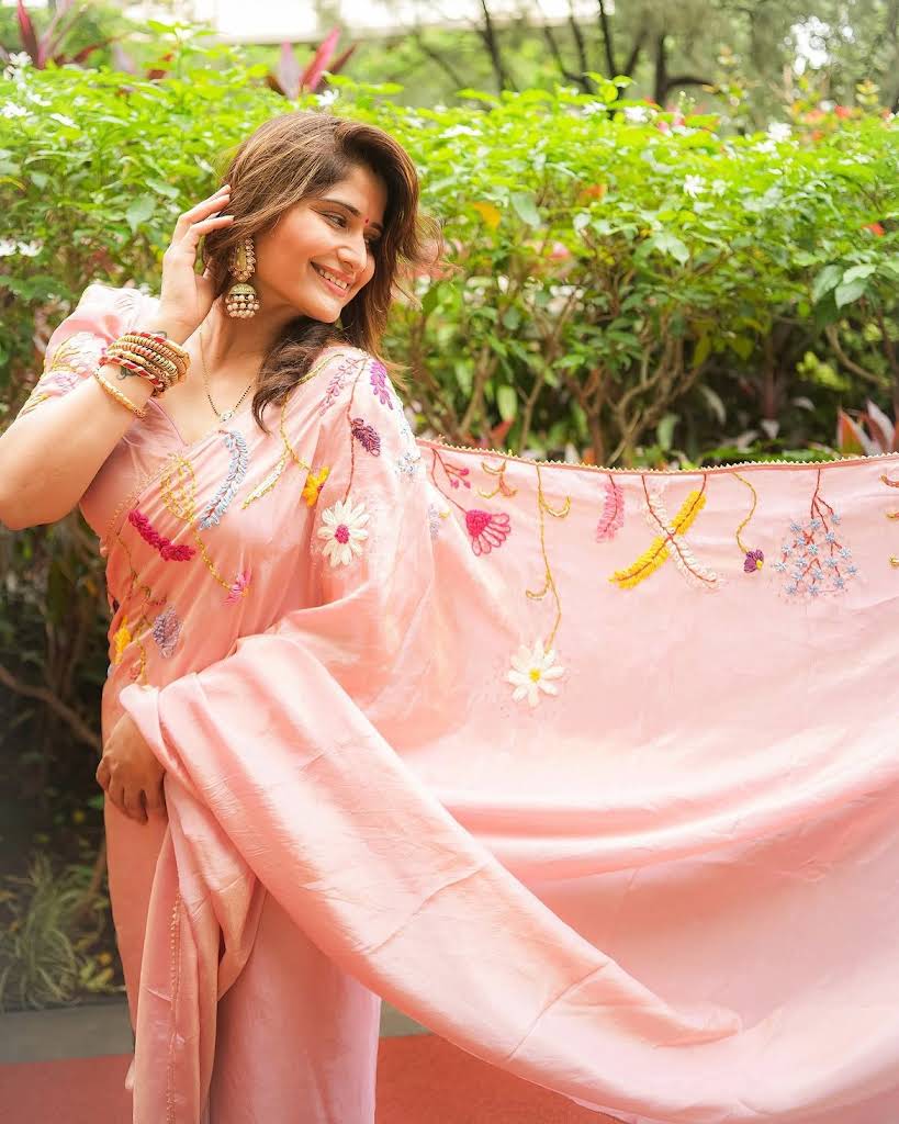 Arti Singh's Favourite Saree
